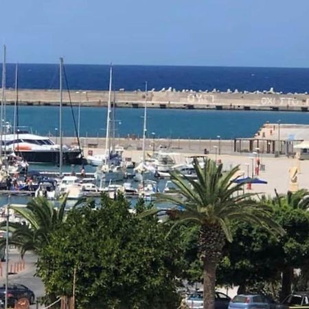 Kate Apartment, Across The Marina Rethymno  Екстер'єр фото