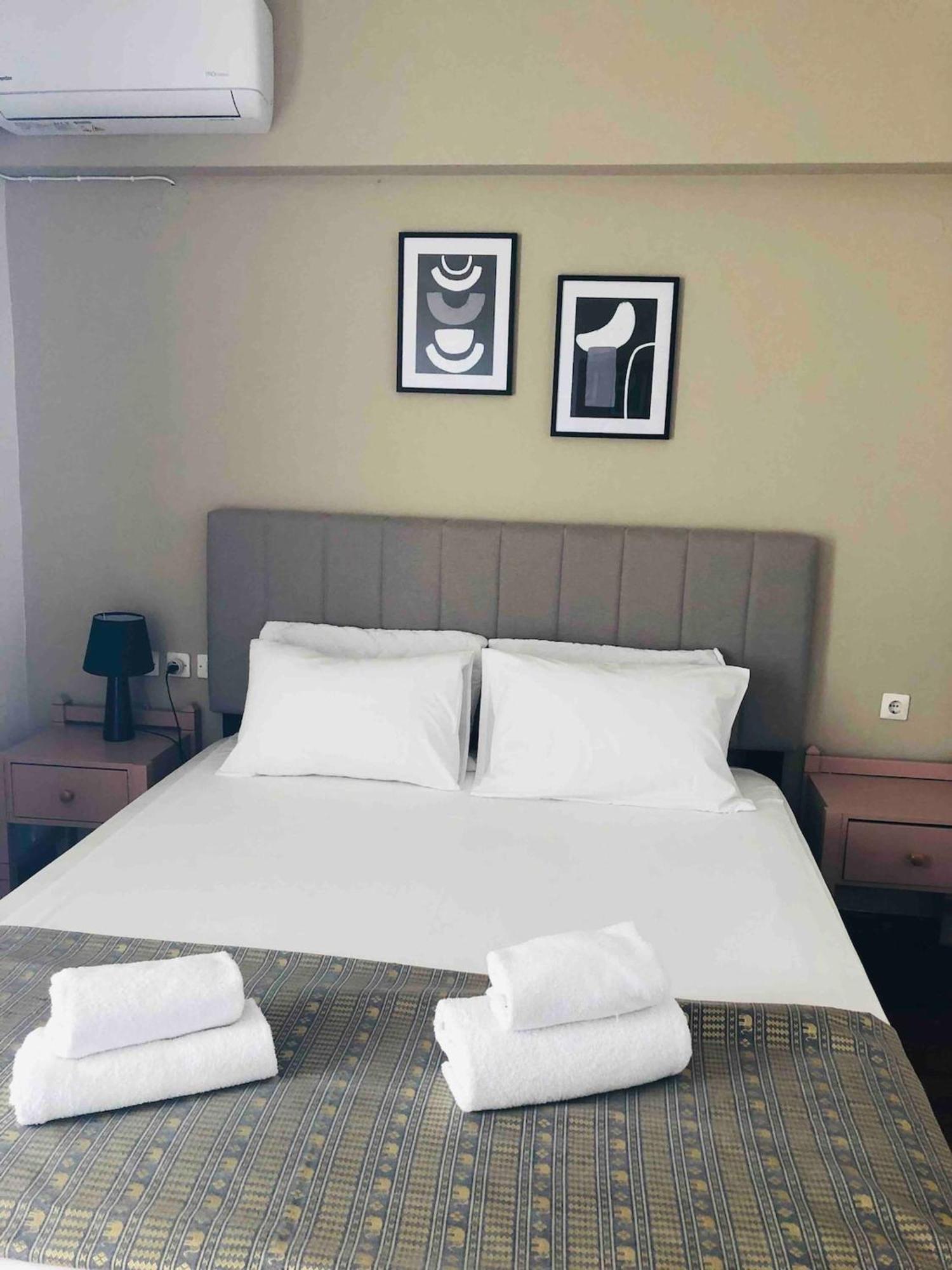 Kate Apartment, Across The Marina Rethymno  Екстер'єр фото